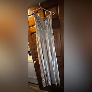 Women’s dress brand new 
Size M